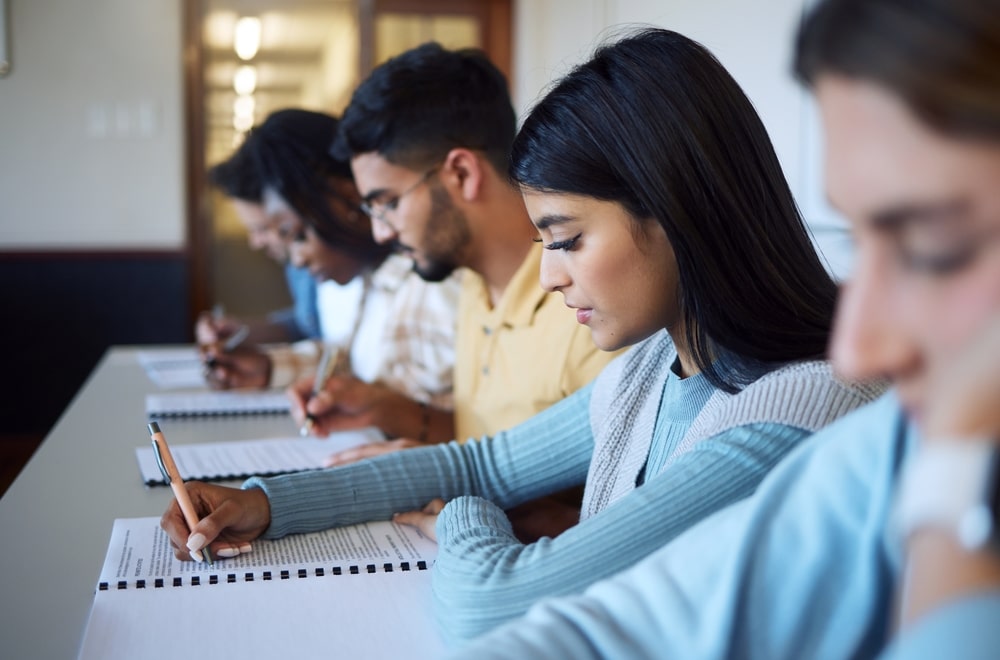 Community college vs university: Should I go to community college first?