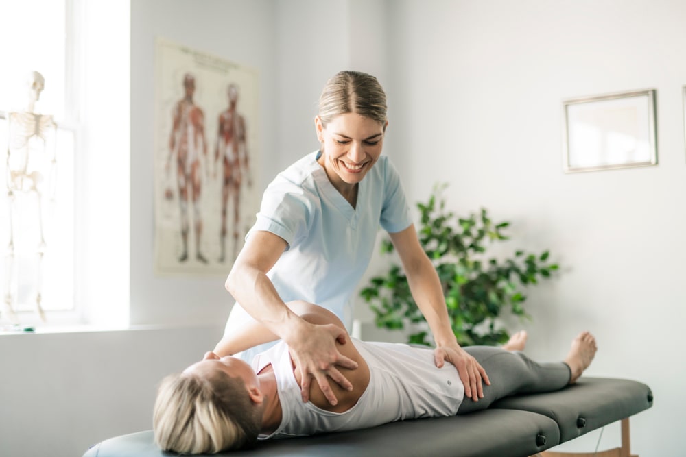 how to become a physical therapist